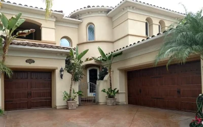 Cracked Garage Door? Here’s How to Fix It Right!